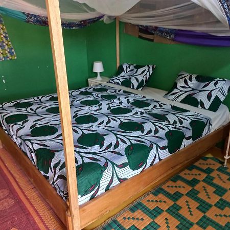 Hostel Begue Pokai Toubab Dialao Exterior foto