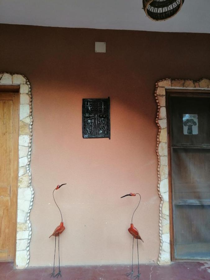 Hostel Begue Pokai Toubab Dialao Exterior foto