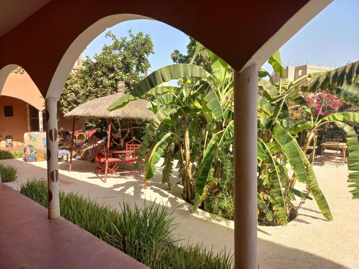 Hostel Begue Pokai Toubab Dialao Exterior foto